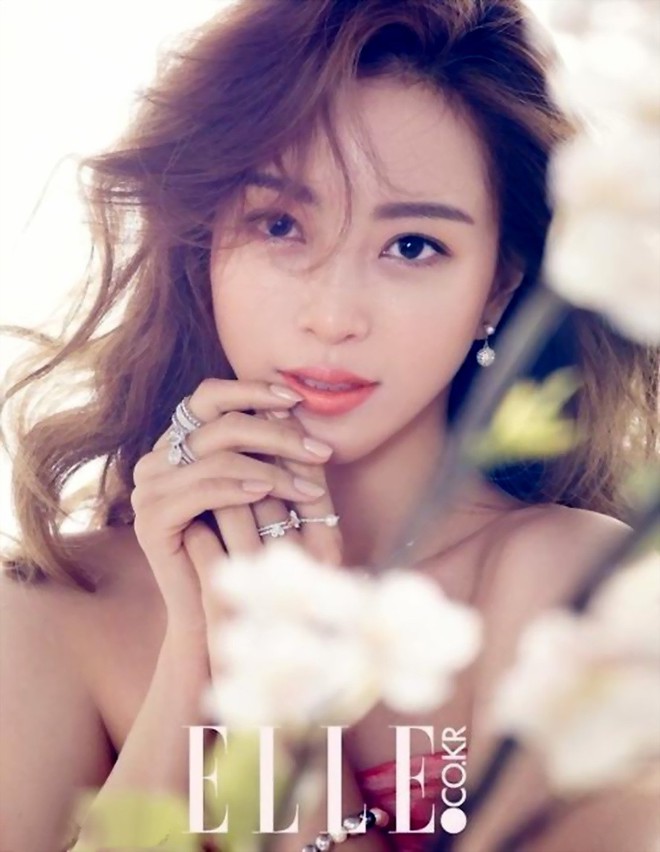 Lâu rồi mới thấy một cặp đôi đẹp tới mức chỉ nhìn nhau cũng làm người khác rung động, không yêu thì quá phí- Ảnh 8.