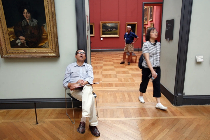 Chuyên gia lý giải vì sao chúng ta hay buồn ngủ, mệt mỏi khi đi bảo tàng- Ảnh 1.