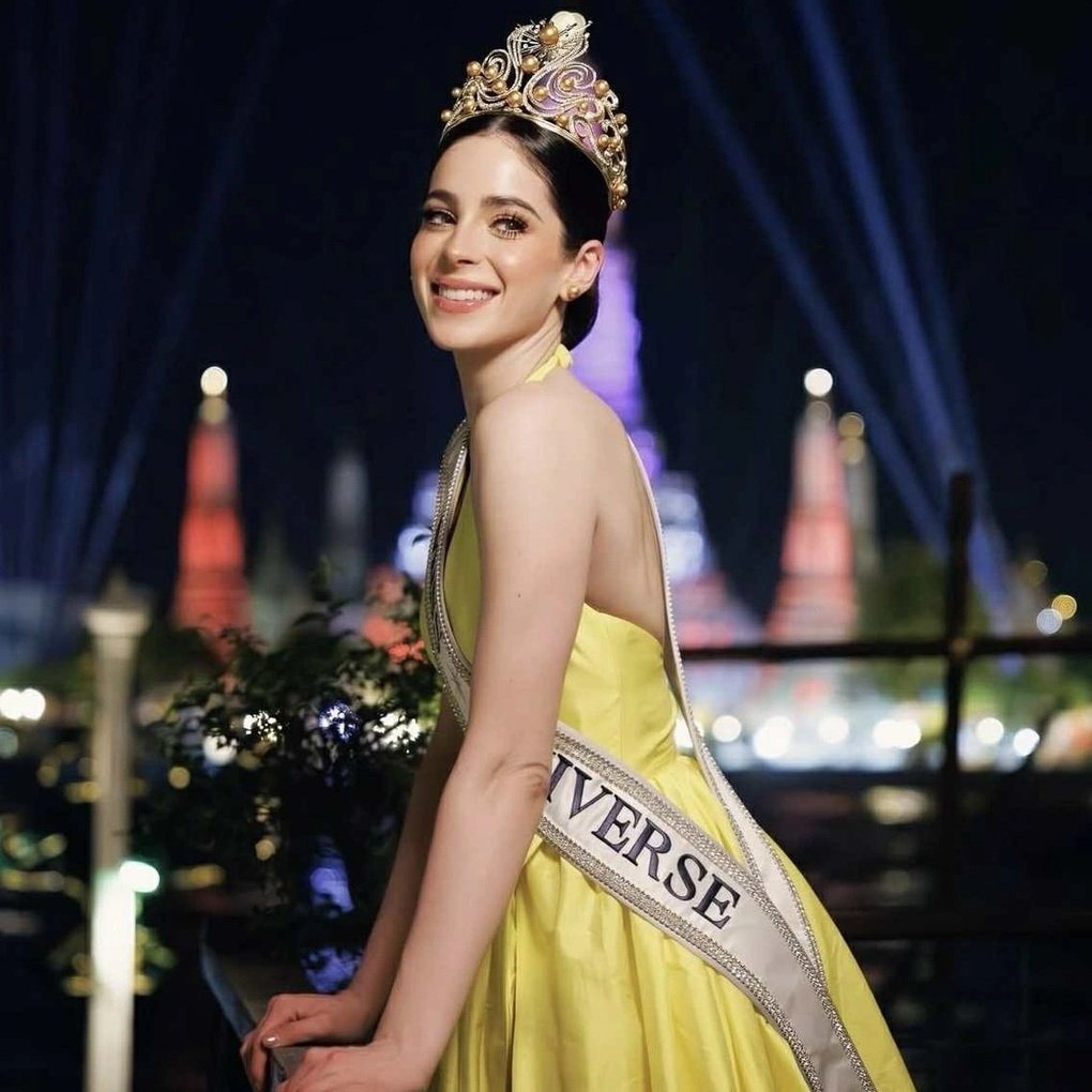 Hoang mang nhất mùng 3 Tết: Tài khoản MXH của Miss Universe và đương kim Hoa hậu đột ngột Hoang mang nhất mùng 3 Tết: Tài khoản MXH của Miss Universe và đương kim Hoa hậu đột ngột