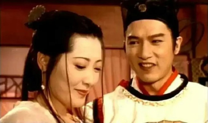 1766644426-2vq2ld9okrps13k-p9r-tgkk0myexq-1515-2835-1396-width680height402 Dương Tư Mẫn đóng 'Phan Kim Liên'. Ảnh: HK01