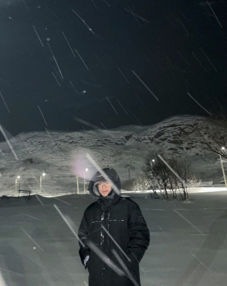 Tiến Duy khi còn học tại Moscow, Nga.