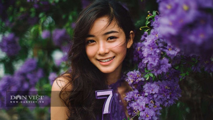 Con số may mắn hôm nay 31/12 của con giáp tuổi Ngọ: 3 và 7. Màu sắc may mắn: Trắng và tím