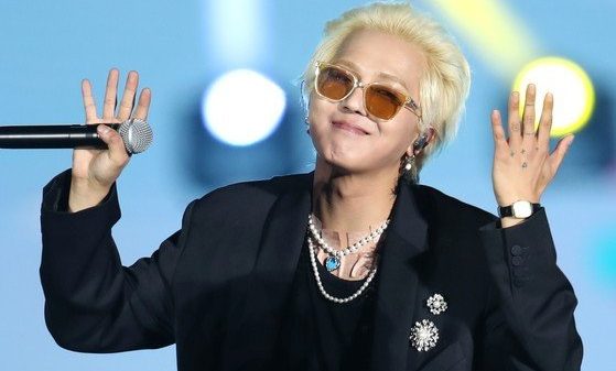 Song Mino có thể ngồi tù 3 năm vì vắng mặt trái phép trong thời gian nhập ngũ 1767607298 mino 1 width559height387