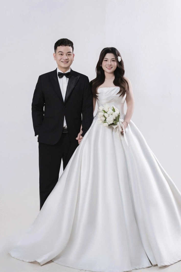 Cặp đôi có đám cưới trọn vẹn và đáng nhớ 