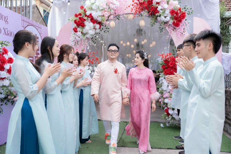 Cặp đôi tổ chức đám cưới ở Việt Nam vào tháng 11/2024