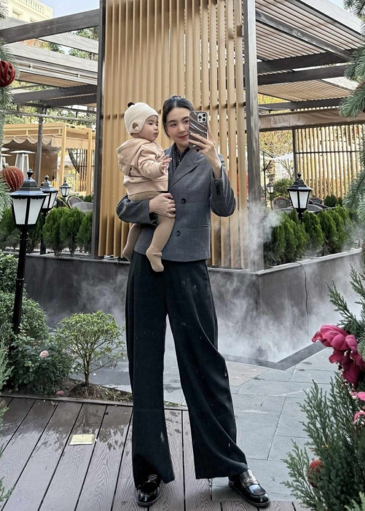 NSND Lan Hương được 'ngọc hoàng' Quốc Khánh chăm sóc, niềm vui bé mọn của NSND Thanh Hoa - 10