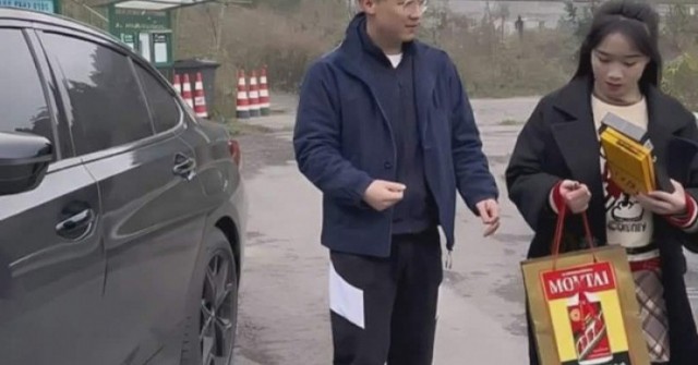 6 tiếng lái xe về ra mắt nhà bạn gái và khoảnh khắc khiến chàng trai hiểu rõ vị trí của mình 1768361776 530 thumbnail width740height495 anh cat 3 2 auto cropjpg 1