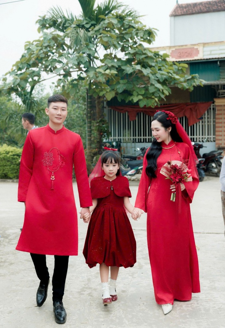 Vợ chồng Huế cùng con gái nhỏ hiện sống ở Đồng Nai 