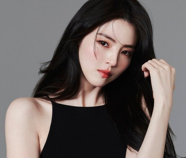 Han So Hee lần đầu thẳng thắn chia sẻ về mối quan hệ gây tranh cãi với Ryu Jun Yeol - 2