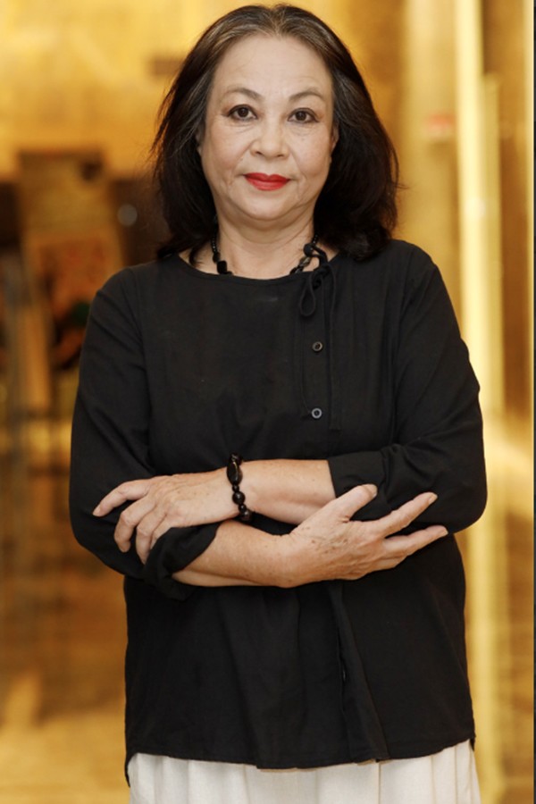 NSƯT Thanh Quý lại chọn cho mình một tâm thế sống rất nhẹ ở tuổi xế chiều.