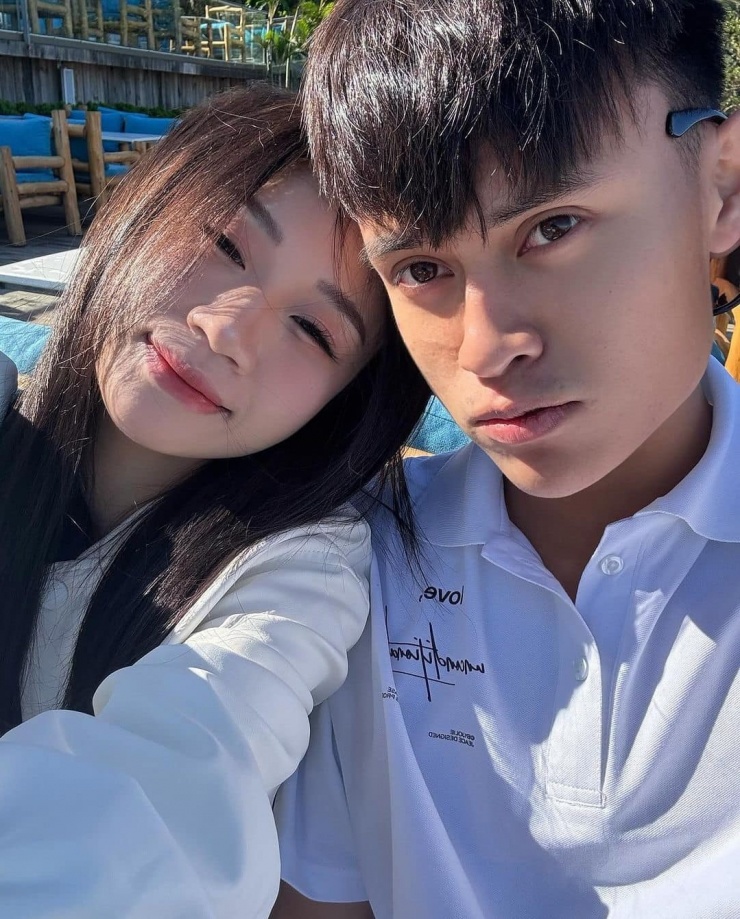 Bạn gái xinh đẹp của 'người hùng U23 Việt Nam' Minh Phúc - 3