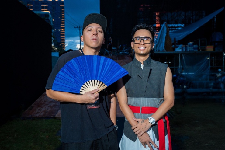 Touliver thuộc nhóm nhà sản xuất quyền lực, định hình thị trường âm nhạc Việt Nam những năm gần đây.