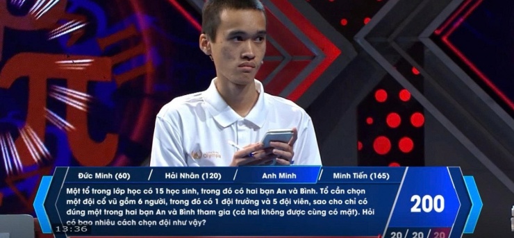 1768783338-gen-h-z1-1a355aea30a4db987a2fae15c3-width1390height643 Anh Minh khá căng thẳng trong phần về đích của mình.