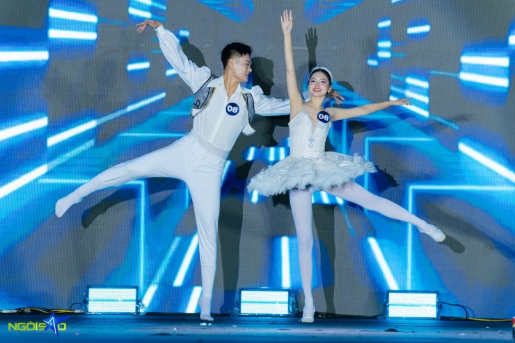 Nữ sinh đạt IELTS 7.5 giành ngôi hoa khôi Đại học Ngoại thương - 12