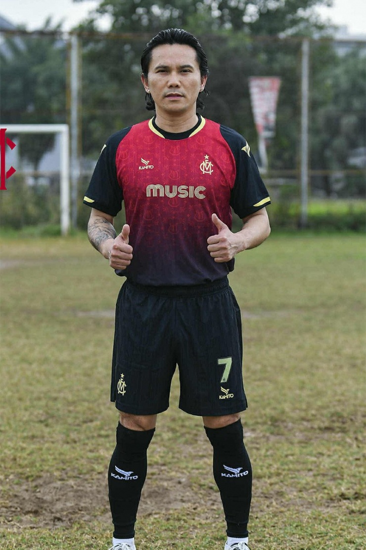 Nhạc sĩ Tú Dưa.