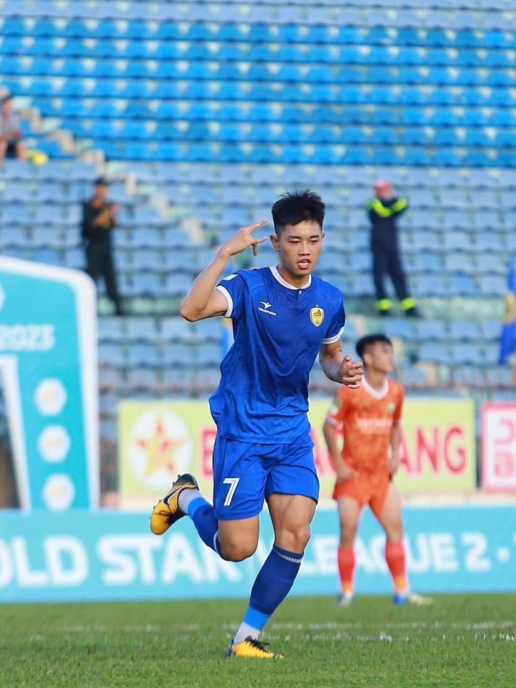 Loạt ảnh thời còn là 'Bắc còi' của tiền đạo U23 Việt Nam - 8