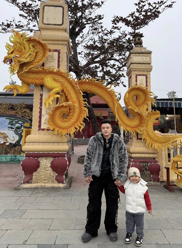 Ảnh sao 26/1: Giáng My khoe eo thon khi giảm 3 kg - 9