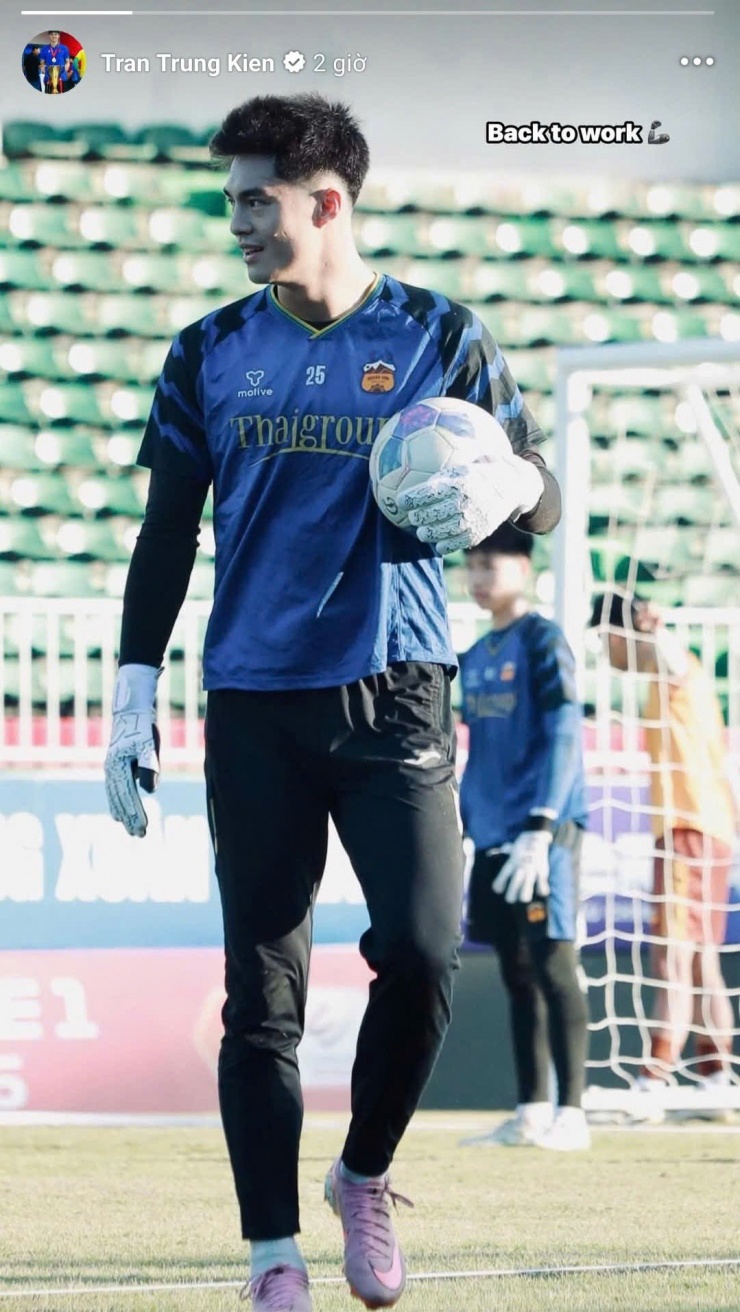 Story mới nhất của Trần Trung Kiên với dòng trạng thái