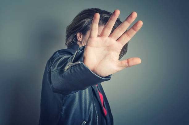 Nghệ sĩ trong danh sách đen - 4