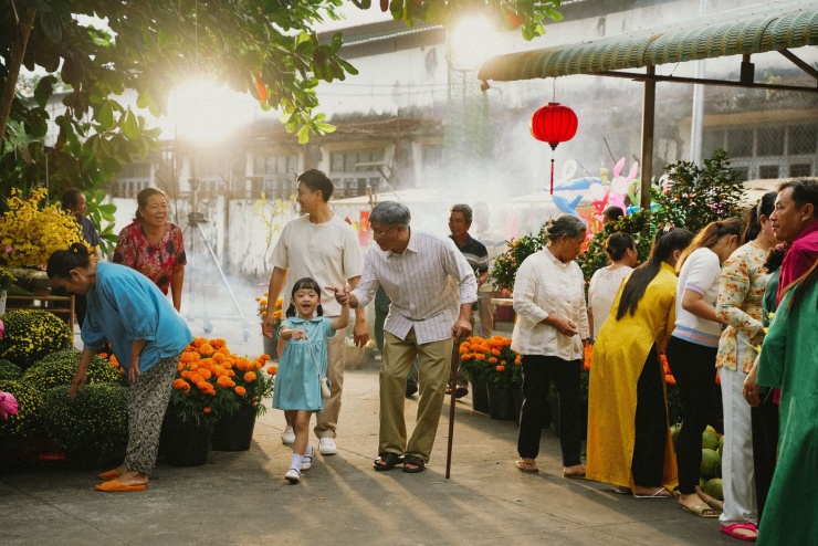 Đúng dịp Tết đến Xuân về, Đen hát nhạc tri ân những người làm cha - 3