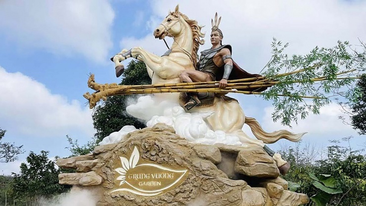 1770354057-linh_vat_ngua_8_0-width1200height675 Linh vật ngựa lấy cảm hứng từ Thánh Gióng, xã Cồn Tiên, tỉnh Quảng Trị. (Ảnh: Trương Trần Thiện Tâm)