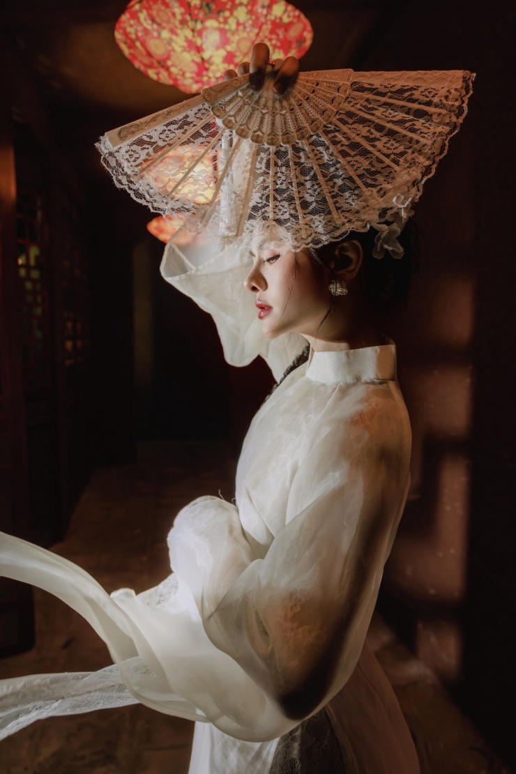 Ảnh sao 7/2: Huỳnh Đông - Ái Châu cho con trai về nước ăn Tết - 9