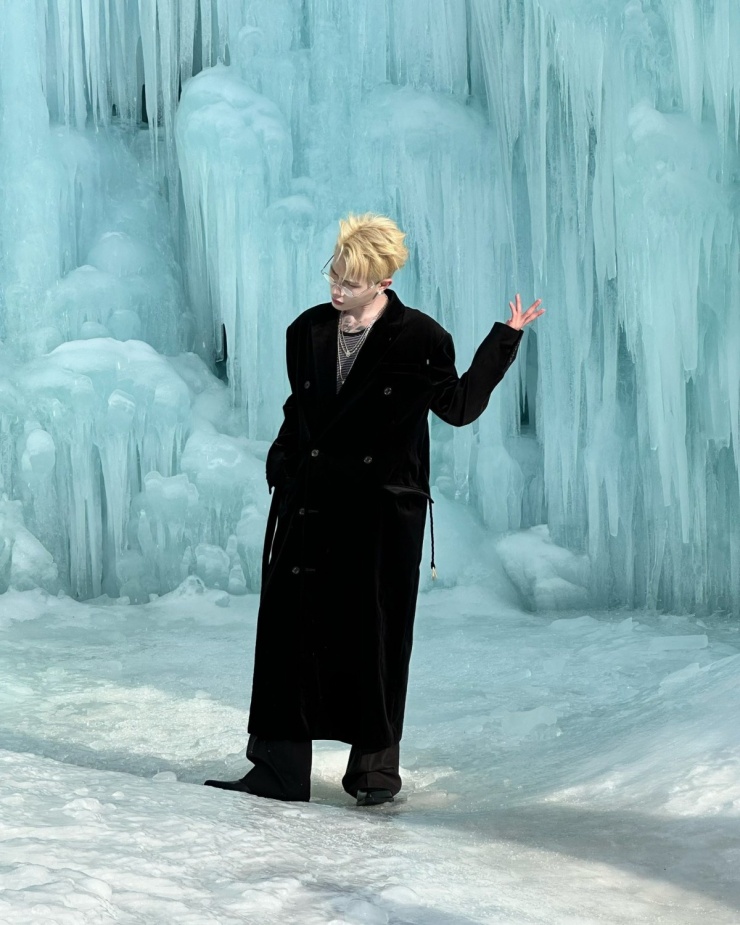 Ảnh sao 8/2: Trấn Thành mừng sinh nhật tuổi 39 bên Hari Won - 4