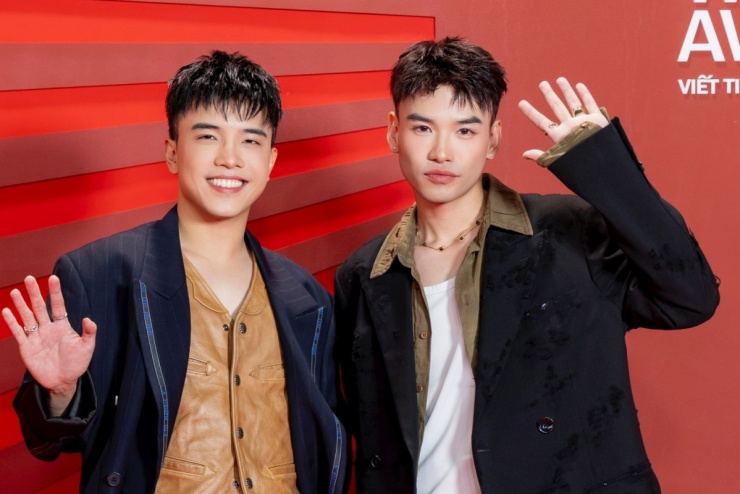 1770511970-we-choice-18-2100-width1200height800 Cầu thủ Đình Bắc cùng dàn sao dự thảm đỏ - 11