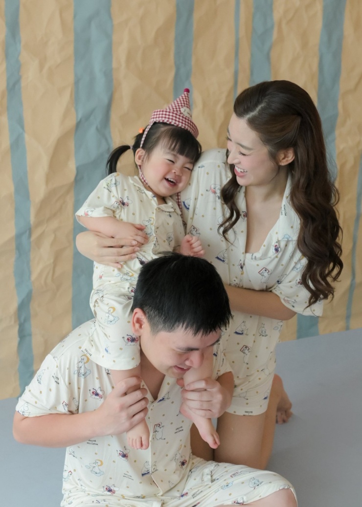 1770512525-gia-dinh-do-my-linh-jpeg-6004-width1200height1681 Cuộc sống đời thường của gia đình Đỗ Mỹ Linh - 2