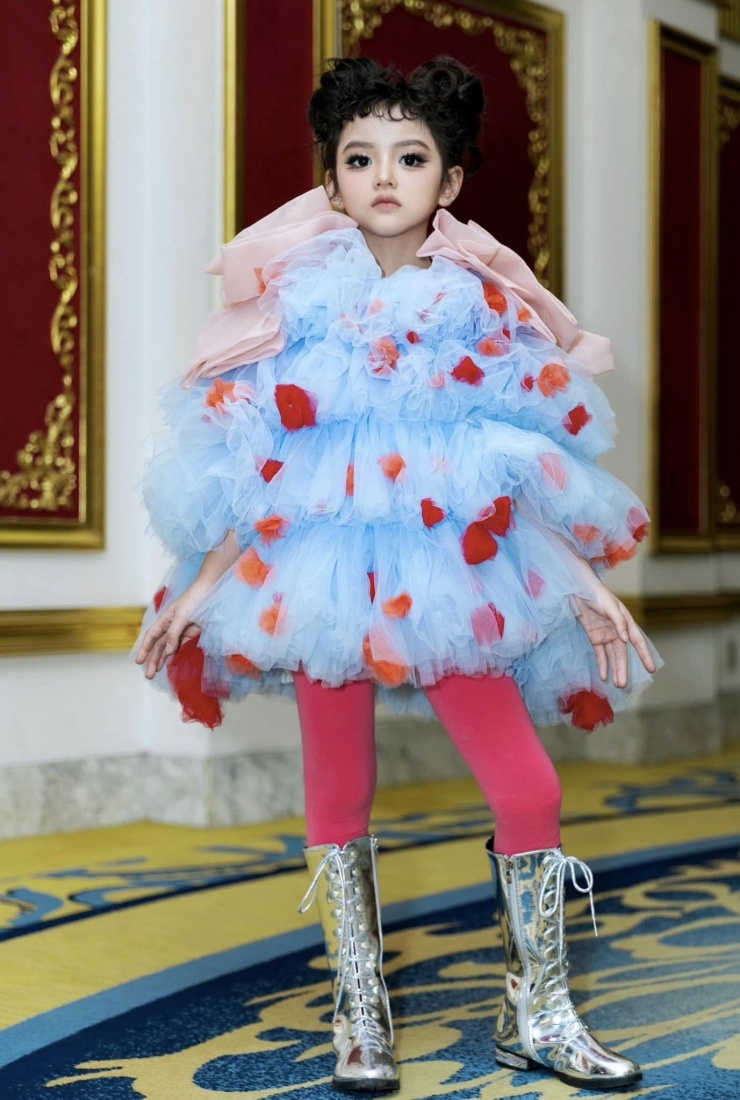 Diễn viên 9 tuổi trong phim VTV được NSƯT Hoàng Hải khen '21 tuổi khéo đạt NSND' - 8