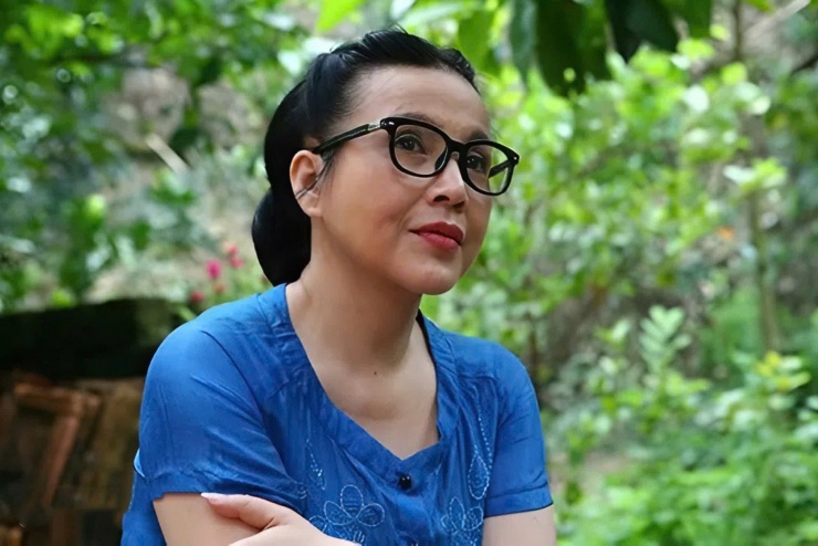 Hai năm gần đây, Lan Hương vực dậy tinh thần, mong được trở lại làm nghề. 