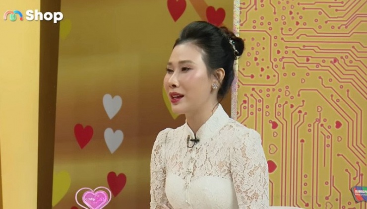 Yến Nhi kể lại kỷ niệm những ngày mới quen biết Michael. Ảnh cắt từ clip 