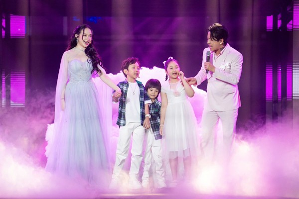 Tổ ấm hạnh phúc của ca sĩ Tuấn Hưng.