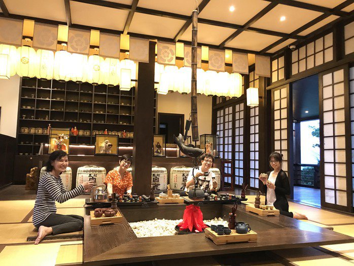 Nhiều gia đình chọn đi du lịch ngày Tết, tạo sự gắn kết giữa các thành viên (ảnh: VY THƯ)