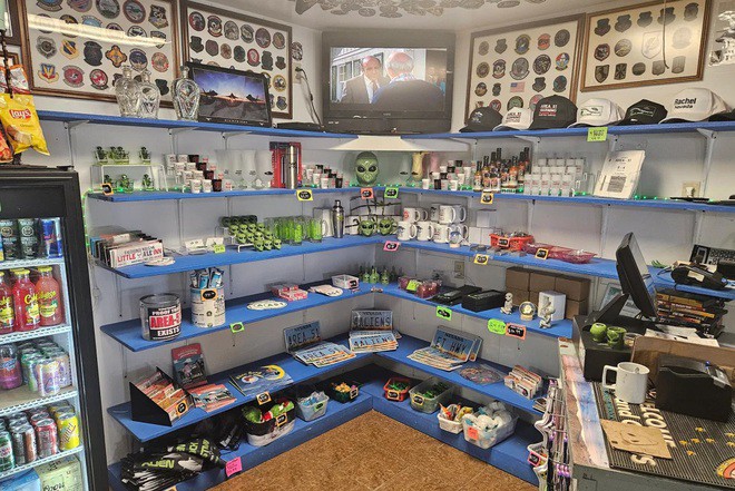 1771558389-untitledssssq-01280-width660height441 Những bí ẩn bủa vây “Xa lộ ngoài hành tinh” ở Mỹ - 2