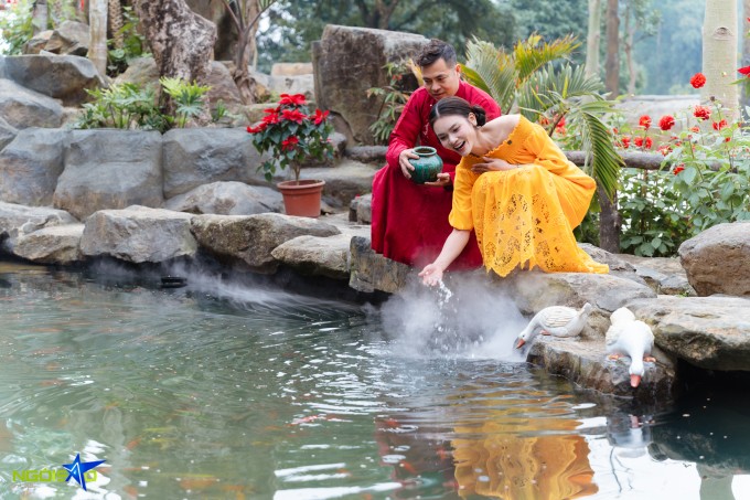 1771644796-dsc09377-9055-5356-8802-width680height453 Ao cá, vườn hoa trong biệt phủ 10.000 m2 của Phạm Phương Thảo - 8