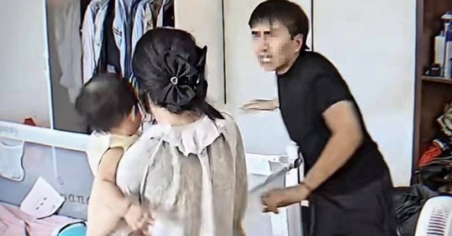 Cộng đồng mạng dậy sóng trước clip TikToker nổi tiếng đánh vợ đang bế con nhỏ 1771903941 162 thumbnail width740height495 anh cat 3 2 auto cropjpg 1