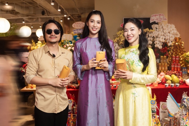 1772157035-676-2697-3-n-8653-width1200height798 Ảnh sao 27/2: Siêu mẫu Ngọc Thạch khoe nhan sắc tuổi 35 - 3