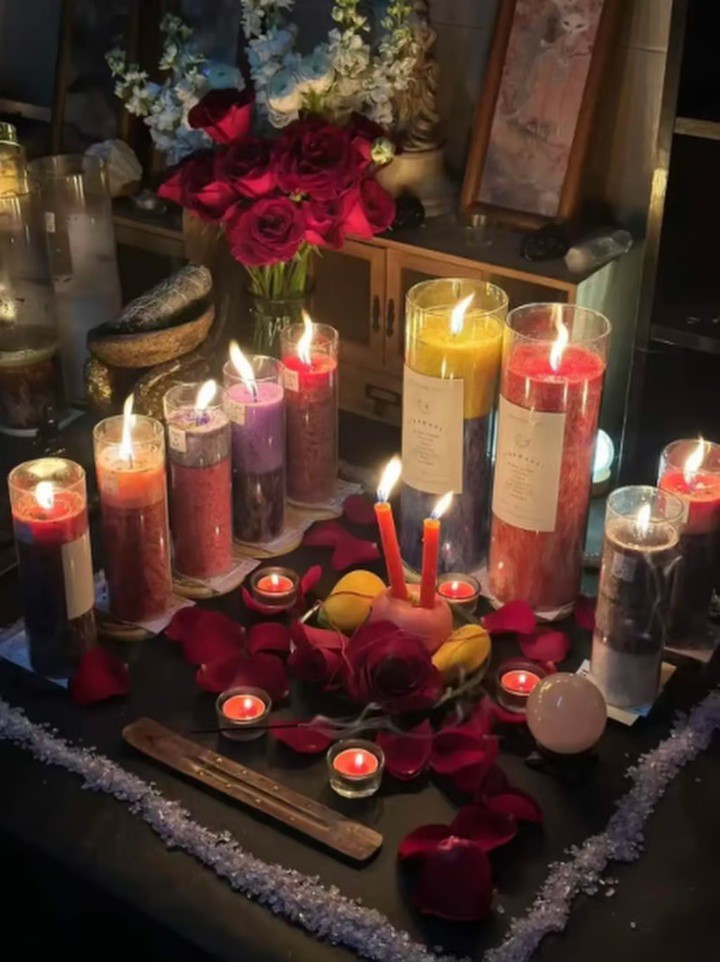 Giới trẻ đang mua nhiều loại nến thơm như hình trên, cho thấy sự gia tăng của xu hướng tiêu dùng dựa trên cảm xúc. (Ảnh: QQ)