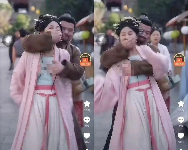 Diễn viên bị sàm sỡ trước máy quay khiến khán giả phẫn nộ.