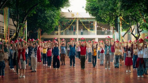 Ngôn ngữ điện ảnh duy mỹ của 'Cảm Ơn Người Đã Thức Cùng Tôi' 1772523453 image003 width1390height926 1