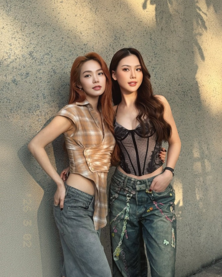 Ảnh sao 4/3: Midu ngắm ông xã trượt tuyết ở Hàn Quốc - 2