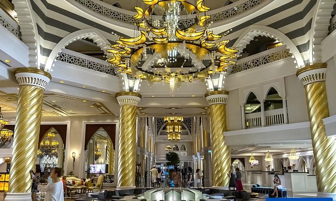 Một phòng công cộng tại Cung điện Zabeel. Ảnh: Kiev.victor