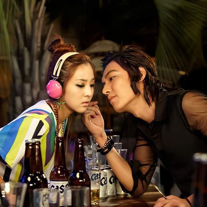 2 nhân vật bị Park Bom 2 nhân vật bị Park Bom