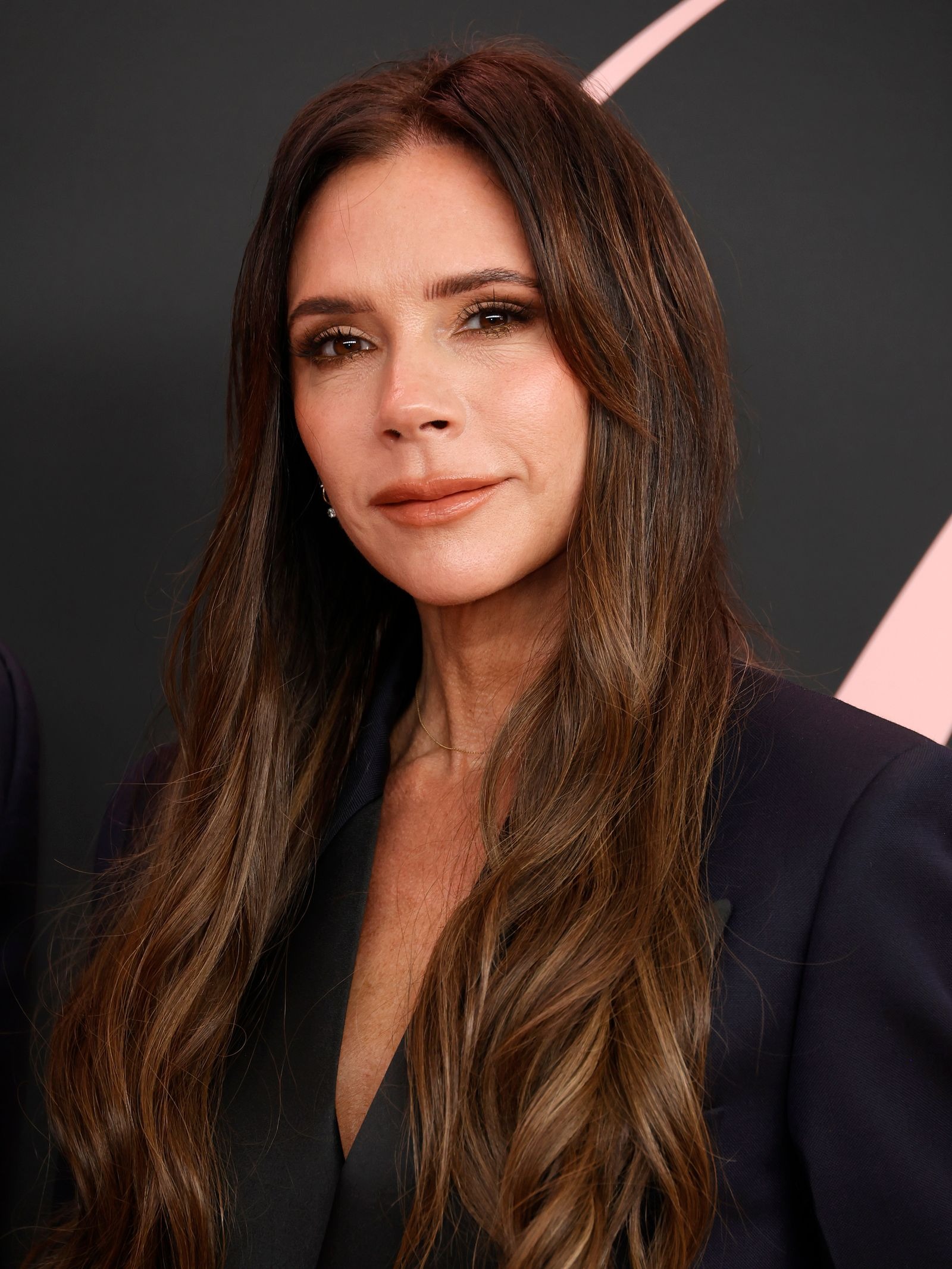 Victoria Beckham mạnh tay vung 8 tỷ