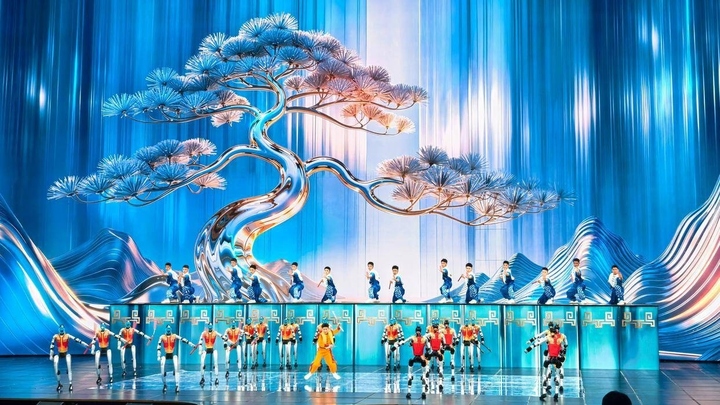 Bí mật sau màn trình diễn robot Trung Quốc múa võ tôn vinh Lý Tiểu Long- Ảnh 2.