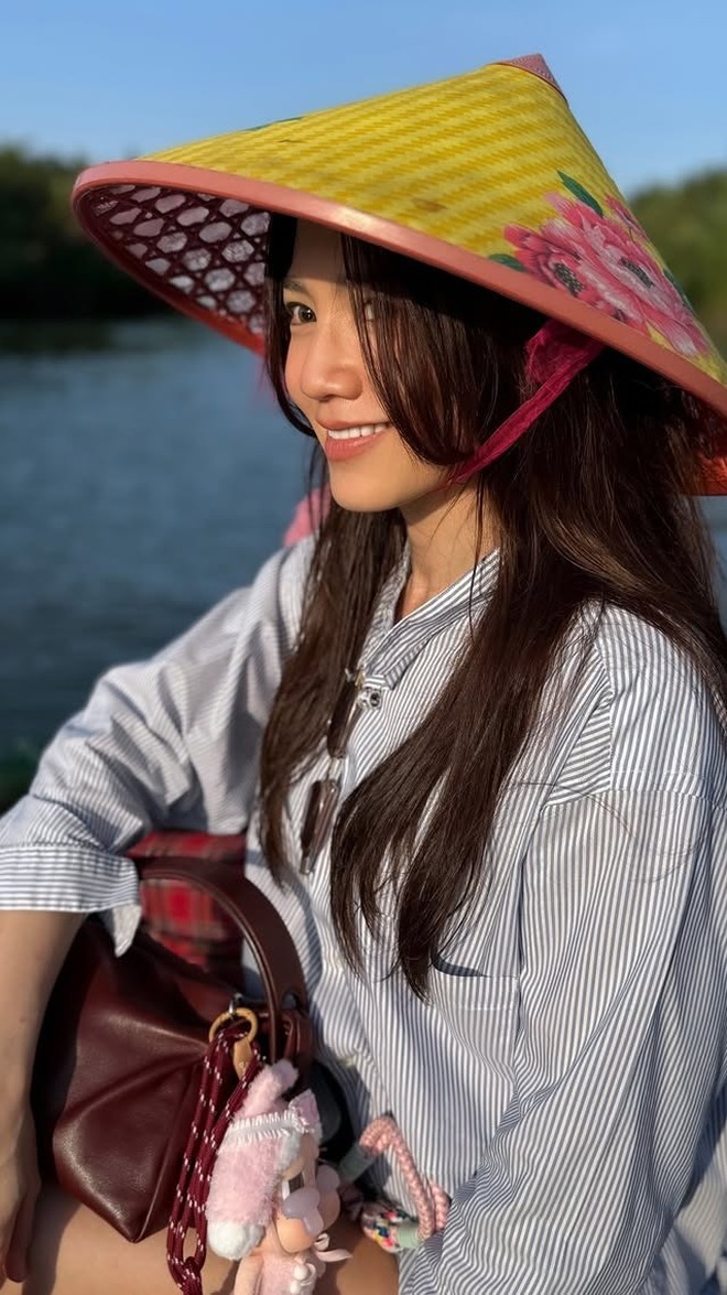 "Thiên thần nội y" bị đại gia có vợ đâm đơn kiện ra tòa ngay ngày 27 Tết vì làm ra chuyện tày trời 1q1 1745498896 1771053396616890134115 1771073845752 17710738459431255202794 1771141367156 17711413673021396080221