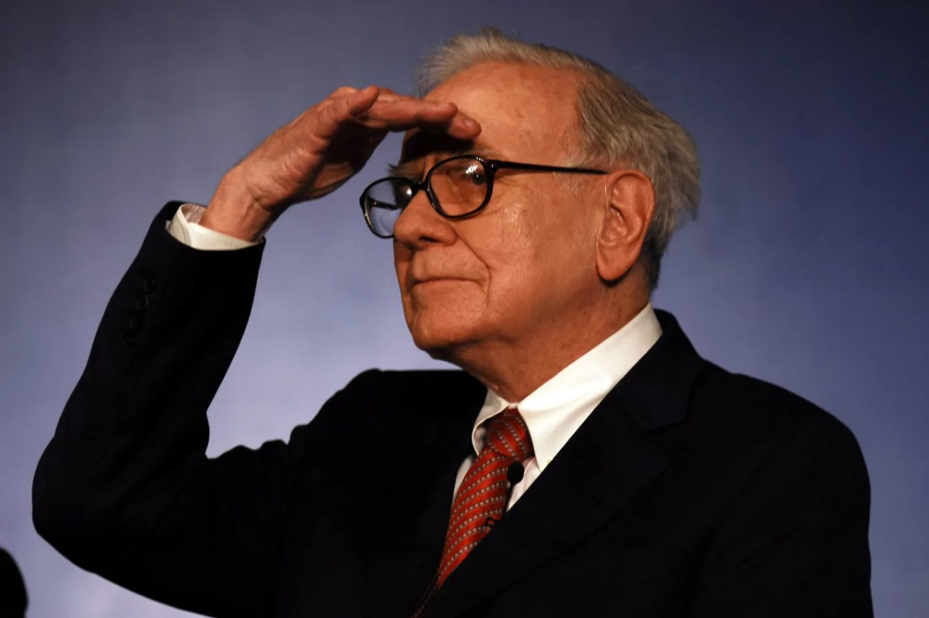 ‘Hãy tìm bạn đời kỳ vọng thấp’: Warren Buffett phá vỡ những quan điểm hôn nhân trên TikTok, thể hiện nghệ thuật về quản trị hạnh phúc và đầu tư- Ảnh 3.