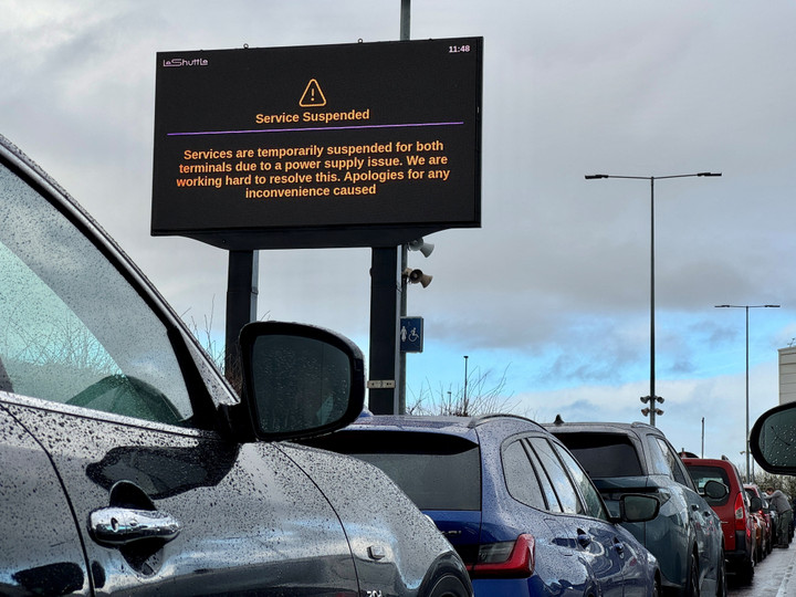 Đón giao thừa 2026 ở những 'điểm nóng' thế giới- Ảnh 9. Đón giao thừa 2026 ở những 'điểm nóng' thế giới- Ảnh 9.