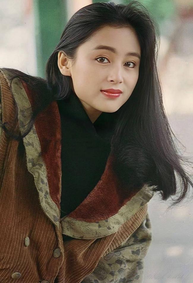 Ngắm giai nhân này mới thế nào là “phong hoa tuyệt đại”: Hiện thân của vẻ đẹp cao quý, không bao giờ tìm được người thứ 2- Ảnh 2.